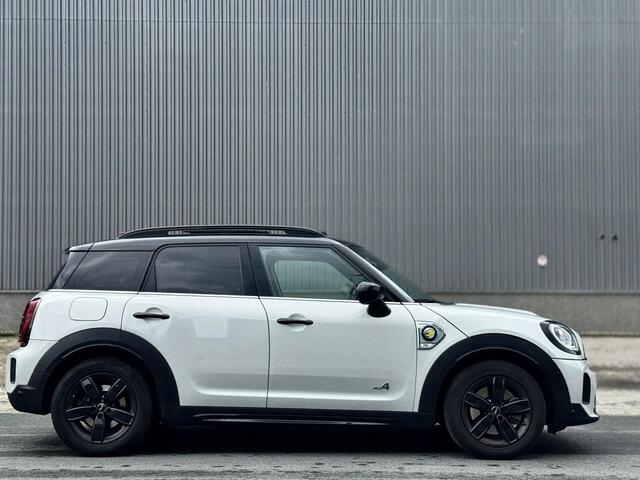 Mini COUNTRYMAN Mini 2.0 Cooper S E ALL4 Salt NAP PANO LEDER