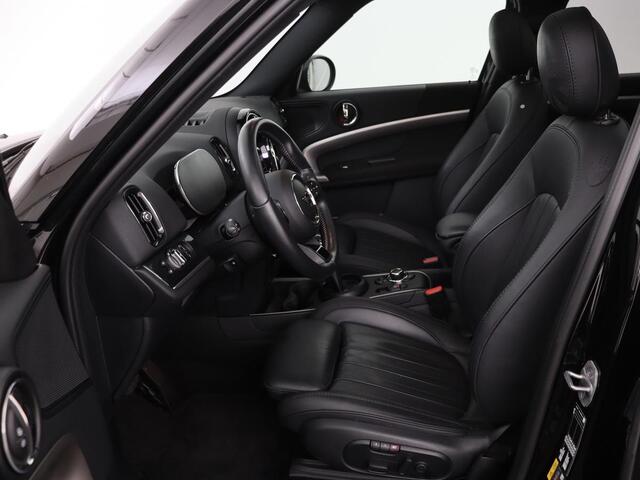 Mini COUNTRYMAN 2.0 Cooper S E ALL4 Chili | Panoramadak | Leder | Stoel & stuurverwarming | Camera | Adaptive cruise | Memory | Keyless | Full LED | Navigatie