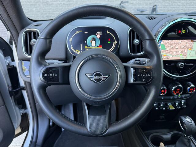 Mini COUNTRYMAN 2.0 Cooper S E ALL4 Northwood Pano/Camera/Apple