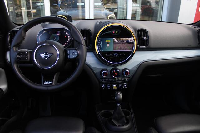 Mini COUNTRYMAN Mini 2.0 Cooper S E ALL4 UNTAMED | PANORAMISCH SCHUIF/KANTEL DAK | HARMAN KARDON PREMIUM AUDIO SYSTEM | FULL LEDEREN BEKLEDING | ELEKTRISCH BEDIENBARE VOORSTOELEN MET GEHEUGEN OP DE BESTUURDERSSTOEL | DRAADLOZE APPLE CARPLAY/ANDROID AUTO | DRAADLOZE TELEF