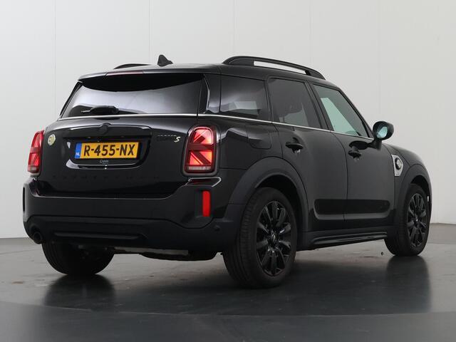 Mini COUNTRYMAN Mini 2.0 Cooper S E ALL4 Classic | Leder | Sportstoelen | Parkeercamera | Head-Up | Navigatie | Cruise Control Adaptief |