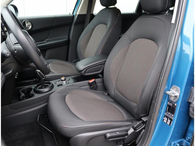 Mini COUNTRYMAN 1.5 Cooper | LED | Navigatie | Apple car play | 17"