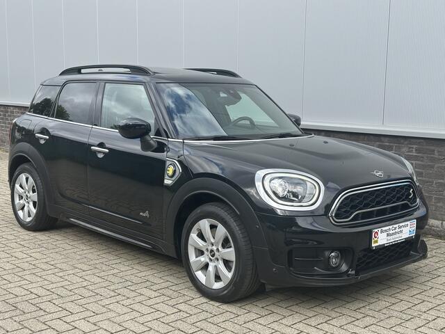 Mini COUNTRYMAN Mini 2.0 Cooper S E ALL4 Chili | Leer | Panorama | Key-less | Winter-pakket | Interesse, Proefrit? Bel of app met: 06-24 28 28 42