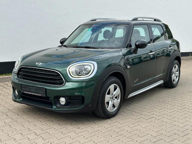Mini COUNTRYMAN Mini 1.5 Cooper Pepper.Navi,Panorama,LED,Half leer. Volle auto !!!Dealer ond !