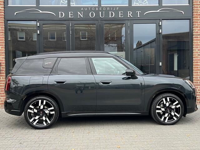 Mini COUNTRYMAN Mini 1.5 C John Cooper Works XL PANO/MASSAGE ALLE OPTIE'S!!