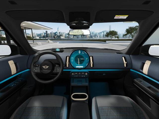 Mini COUNTRYMAN E | Blackyard Edition