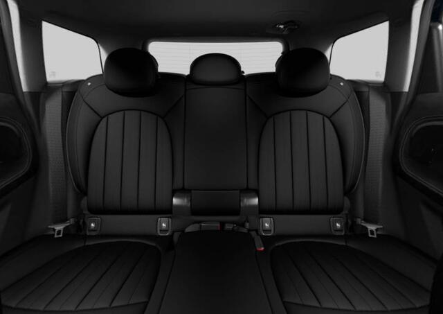 Mini COUNTRYMAN Mini Cooper S E ALL4 Panoramadak - Head up - Parking/Driving Assistant - Active Cruise Control - Harman Kardon - Elektrisch verstelbare/verwarmde stoelen - Comfort acces - Getinte Ruiten -