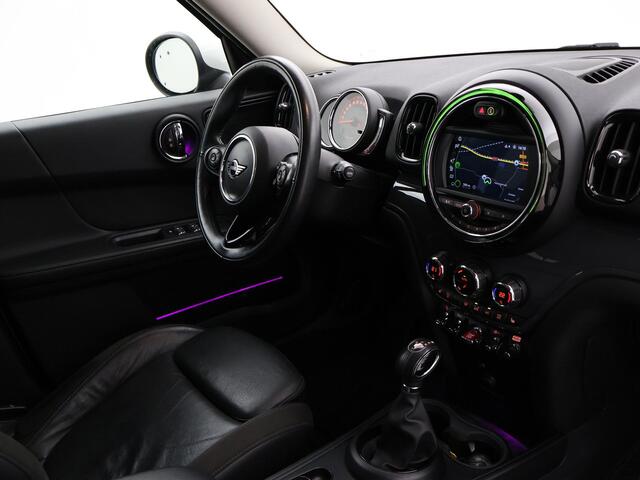 Mini COUNTRYMAN Mini 1.5 COOPER 136 PK ALL4 4WD AUT. + TREKHAAK 1700 KG | LEDER | STOELVERW. | LED | NAVIGATIE | 18 INCH