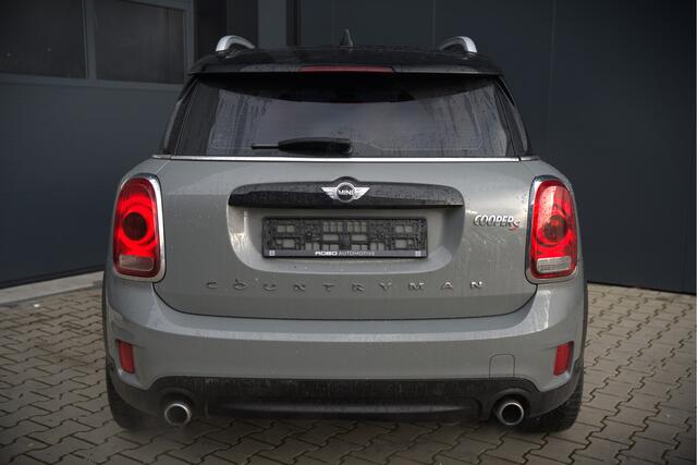 Mini COUNTRYMAN Mini 2.0 Cooper S Chili | Stoelverwarming | Parkeersensoren | Navigatie | LED | Keyless | Climate Control | Ambiance Verlichting