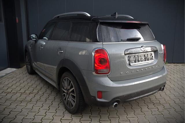 Mini COUNTRYMAN Mini 2.0 Cooper S Chili | Stoelverwarming | Parkeersensoren | Navigatie | LED | Keyless | Climate Control | Ambiance Verlichting