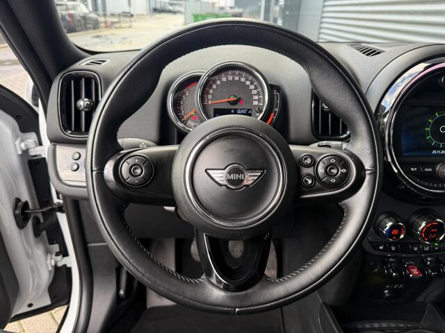 Mini COUNTRYMAN 1.5 Cooper One Pepper