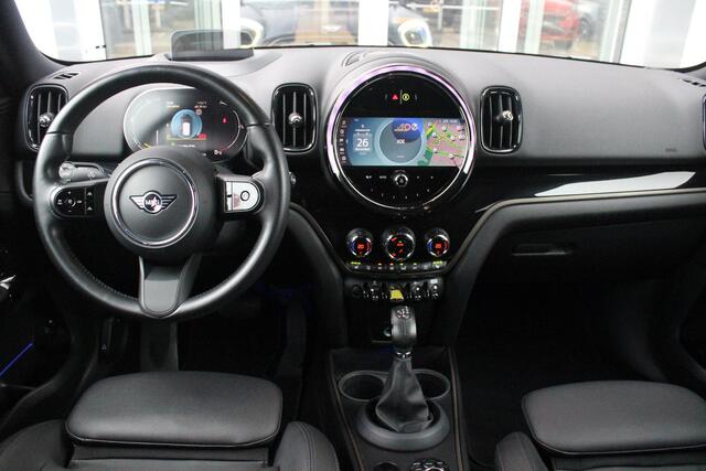 Mini COUNTRYMAN Mini 2.0 Cooper S E 220PK ALL4 CHILI | UNION JACK ACHTERLICHTEN | LEDEREN BEKLEDING | ELEKTRISCH BEDIENBARE VOORSTOELEN MET GEHEUGENFUNSCTIE OP DE BESTUURDERSSTOEL | STOEL/VOORRUIT VERWARMING | FULL LED KOPLAMPEN | DRAADLOZE APPLE CARPLAY/ANDROID AUTO | D