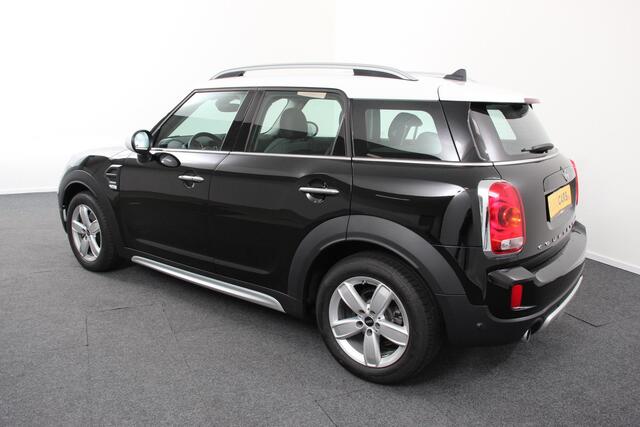 Mini COUNTRYMAN Mini 1.5 Automaat Cooper Chili | Navigatie | Climate control | Cruise control | Lichtmetalen velgen | Parkeer Sensoren