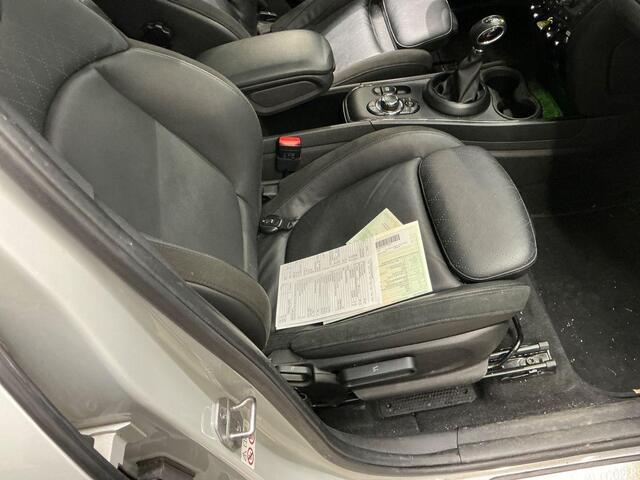 Mini COUNTRYMAN Mini 2.0 Cooper S E ALL4 Classic | Panoramadak | Lederen bekleding | Adaptive LED | Stoelverwarming | Verwarmd Stuurwiel | Sportstoelen | Climate control | Armsteun | Keyless entry