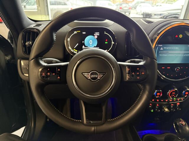 Mini COUNTRYMAN 2.0 Cooper SE ALL4 Pano/H&K/Camera