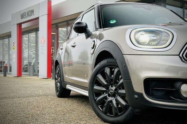 Mini COUNTRYMAN Mini 2.0 Cooper S E ALL4 Salt Plug in | CAMERA | LEDER | STOELVERWARM