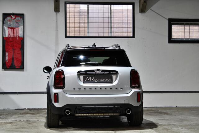 Mini COUNTRYMAN Mini 2.0 Cooper S ALL4 Hammersmith | JCW | Panoramadak | Harman Kardon | Apple Carplay | NL auto |