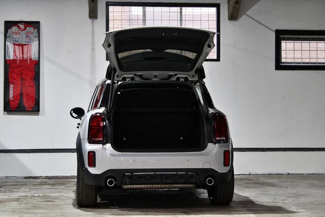 Mini COUNTRYMAN Mini 2.0 Cooper S ALL4 Hammersmith | JCW | Panoramadak | Harman Kardon | Apple Carplay | NL auto |