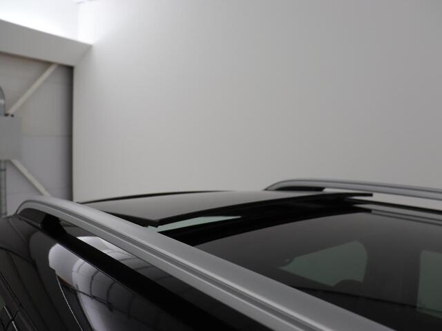 Mini COUNTRYMAN Mini 1.5 Cooper | Panoramadak | Leder | Stoelverwarming | Climate Control | JCW pakket | Head-up | Harman/Kardon