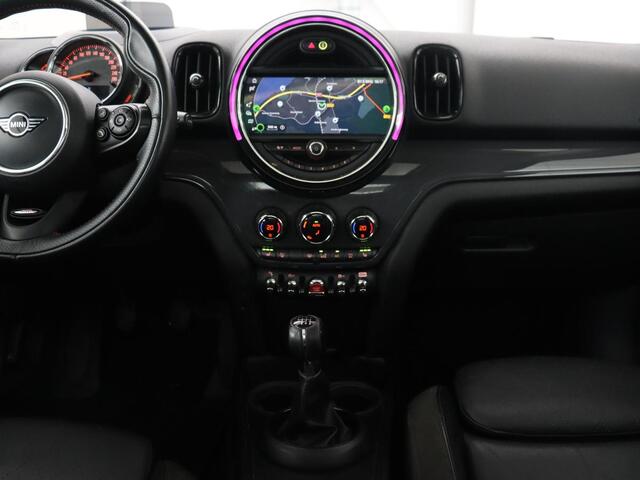 Mini COUNTRYMAN Mini 1.5 Cooper | Panoramadak | Leder | Stoelverwarming | Climate Control | JCW pakket | Head-up | Harman/Kardon