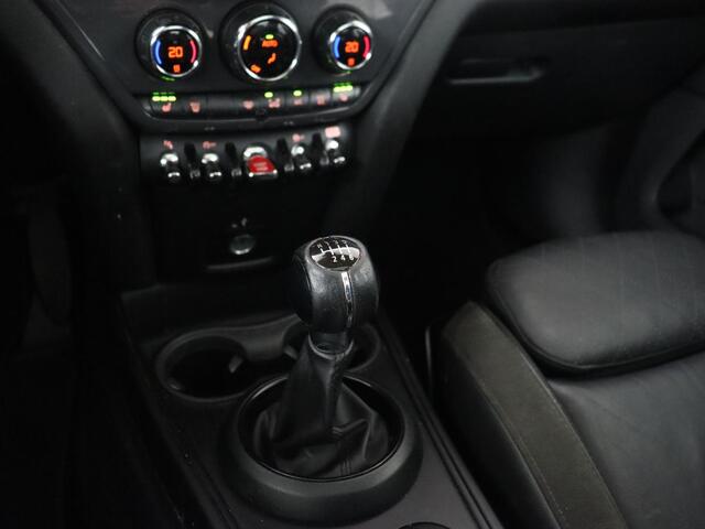 Mini COUNTRYMAN Mini 1.5 Cooper | Panoramadak | Leder | Stoelverwarming | Climate Control | JCW pakket | Head-up | Harman/Kardon