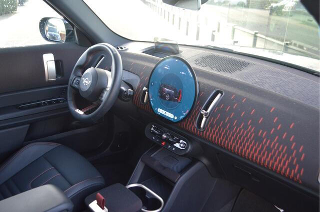 Mini COUNTRYMAN E John Cooper Works S 66.5 kWh / Navigatie / Comfort Acces / Head-up Display / 19"LM-velgen