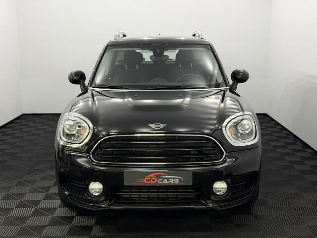 Mini COUNTRYMAN Mini 1.5 One Chili Half leder, Parkeersensoren, Navoi, Keyless start, Stoelverwarming, Clima, Cruise control