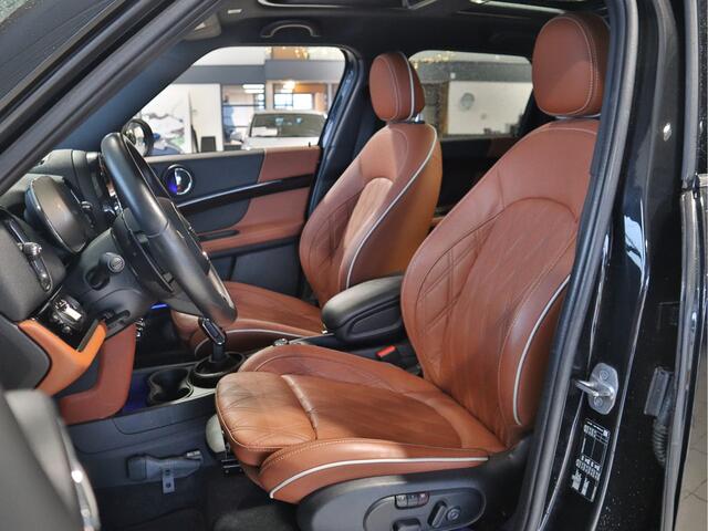 Mini COUNTRYMAN Mini 2.0 Cooper S Rockingham GT Edition | Head-Up | Navigatie | Camera | Stoelverwarming | Adaptive Cruise | Panoramadak |