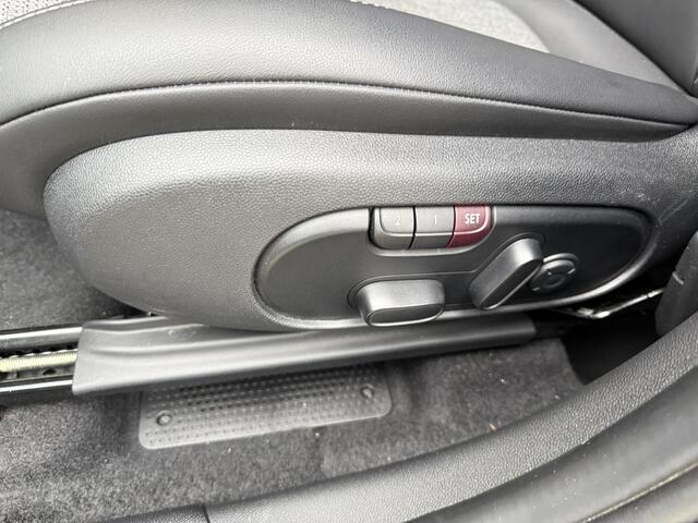 Mini COUNTRYMAN 1.5 Cooper Pano/H&K/Camera