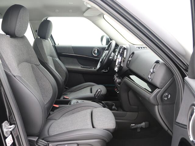 Mini COUNTRYMAN Mini 1.5 One Business Edition Automaat / Navi / Origineel NL