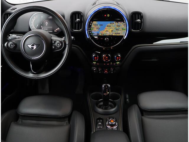 Mini COUNTRYMAN 1.5 Cooper | Camera | Keyless | Stoelverwarming | Navigatie