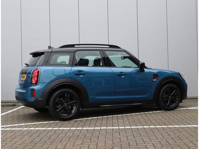 Mini COUNTRYMAN 1.5 Cooper | Camera | Keyless | Stoelverwarming | Navigatie