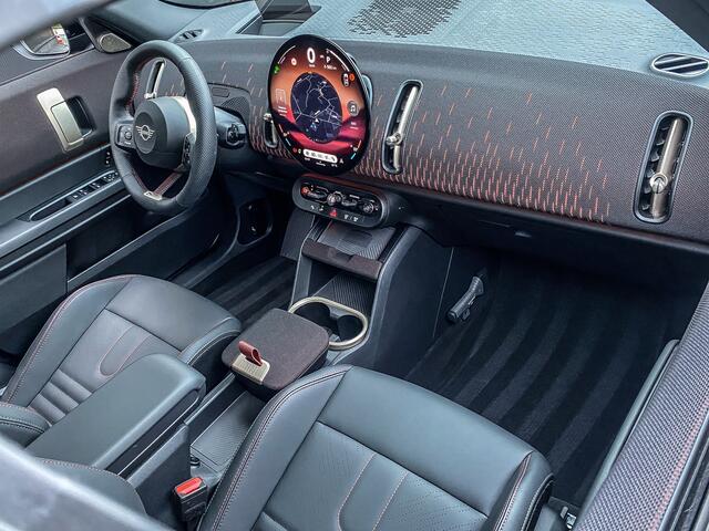 Mini COUNTRYMAN 2.0 S ALL4 204PK John Cooper Works XL | HARMAN KARDON | PANO | HEAD-UP | DRIVING ASSISTANCE PRO | STOEL EN STUURVERWARMING |