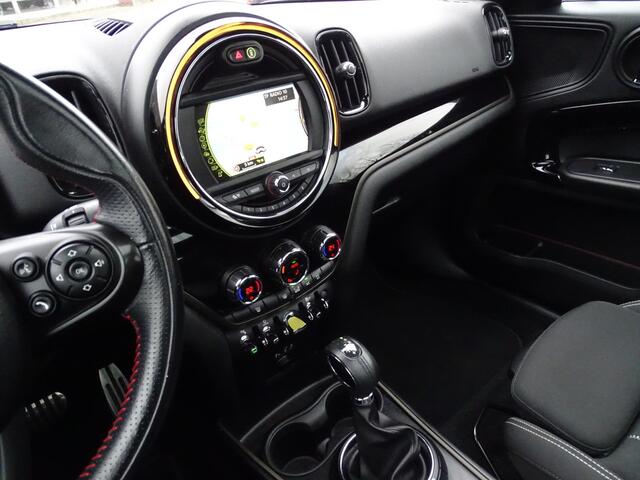 Mini COUNTRYMAN Mini 1.5 Cooper S E ALL4 Chili Automaat |Pano