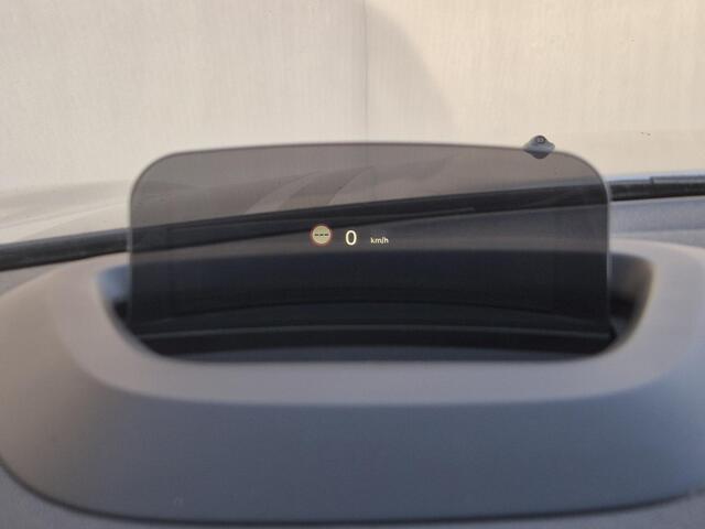 Mini COUNTRYMAN 1.5 Cooper S E ALL4 PHEV MINI Yours Automaat / Dealer onderhouden / Leder / Schuifdak / Elektrische stoelen / Harman Kardon / Adaptieve CC / HUD / Achteruitrijcamera / Parkeer assistent / Apple Carplay Android /