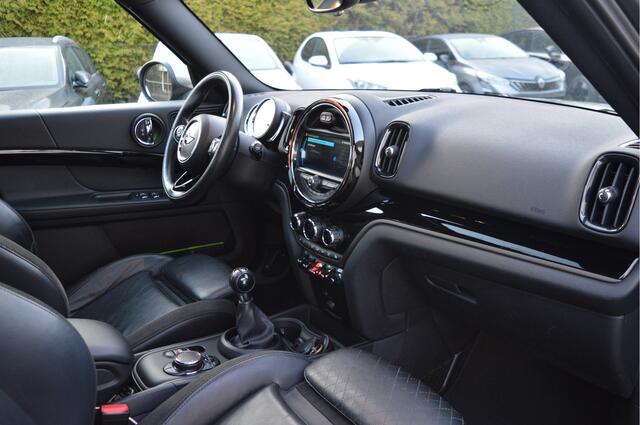 Mini COUNTRYMAN Mini 1.5 Cooper Chili NL-Auto / 136PK / Sport int. / Pano