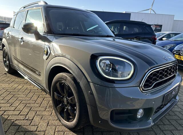 Mini COUNTRYMAN Mini 1.5 Cooper S E ALL4 | Volledig Dealeronderhouden | Zeer Nette Staat | Achteruitrijcamera | 2 Sleutels |