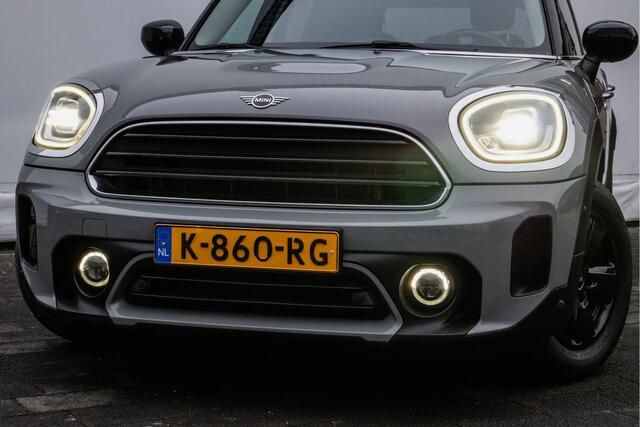 Mini COUNTRYMAN Mini 1.5 One Pepper Full map navigatie/ Cruise control/ Pdc/ Carplay/ Climate control