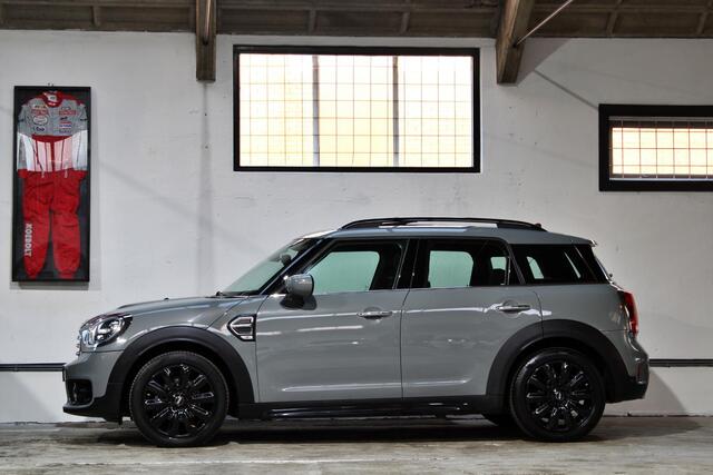Mini COUNTRYMAN Mini 1.5 One Business Edition | Panoramadak | LED | Trekhaak | Dealer onderhouden | NL auto |