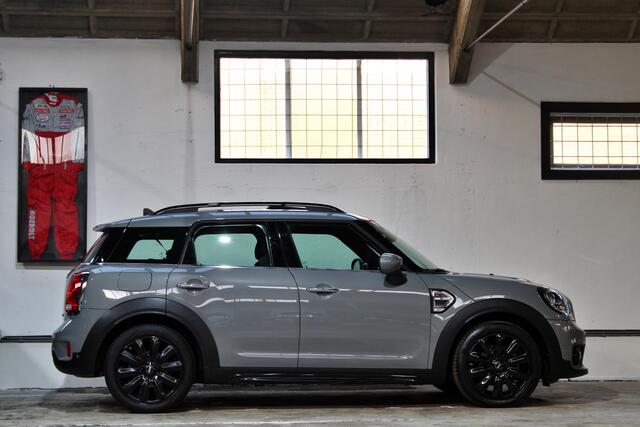 Mini COUNTRYMAN Mini 1.5 One Business Edition | Panoramadak | LED | Trekhaak | Dealer onderhouden | NL auto |