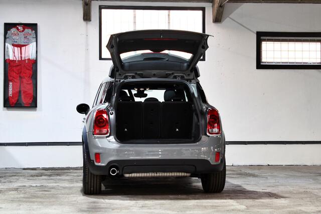 Mini COUNTRYMAN Mini 1.5 One Business Edition | Panoramadak | LED | Trekhaak | Dealer onderhouden | NL auto |
