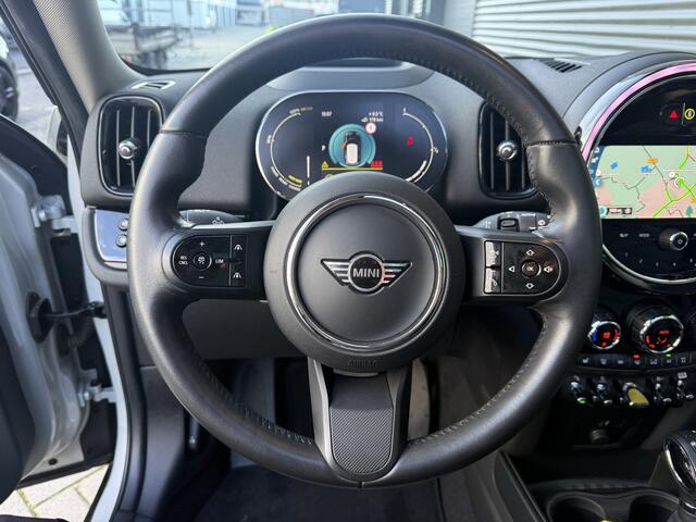 Mini COUNTRYMAN 2.0 Cooper SE ALL4 Pano/H&K/Camera