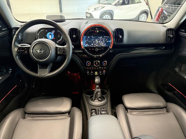 Mini COUNTRYMAN 2.0 Cooper SE ALL4 Pano/H&K/Camera/Leder