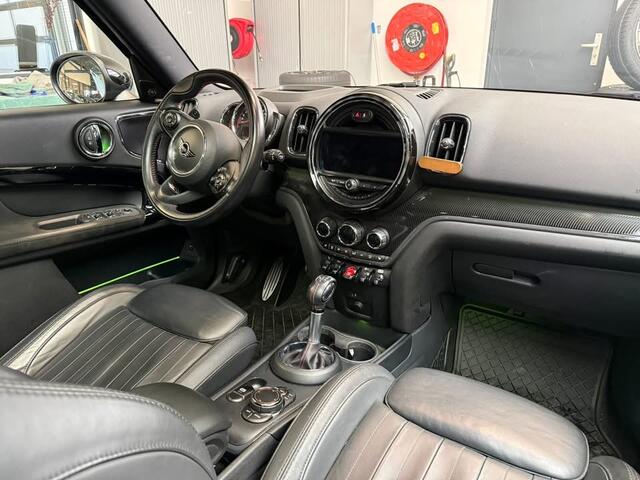 Mini COUNTRYMAN Mini 2.0 John Cooper Works ALL4 231 PK Chili Panoramadak Leer Harman-Kardon Elek Stoelverstelling Head-Up Display Led Achteruitrijcamera Keyless Entry Vol!