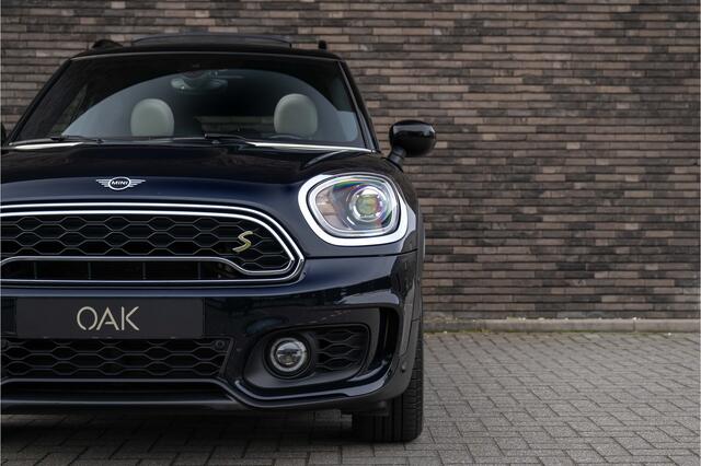 Mini COUNTRYMAN 1.5 Cooper SE Hybrid ALL4 | JCW-Trim | Navigatie | Panorama | Chester Leder | Memory | H&K | Camera | 18"LM | Enigmatic Black