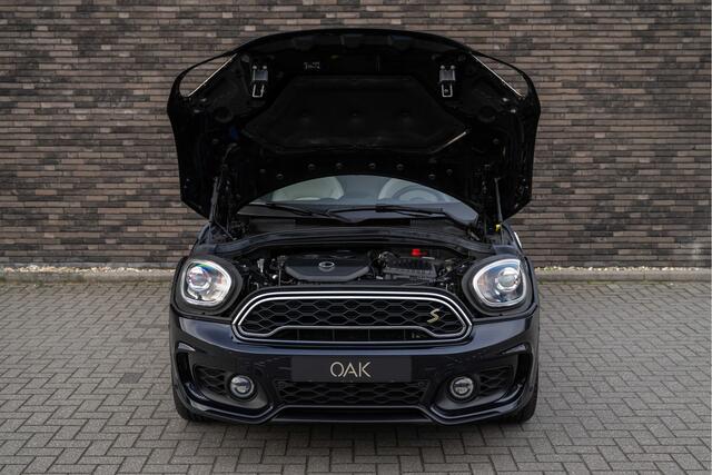 Mini COUNTRYMAN 1.5 Cooper SE Hybrid ALL4 | JCW-Trim | Navigatie | Panorama | Chester Leder | Memory | H&K | Camera | 18"LM | Enigmatic Black