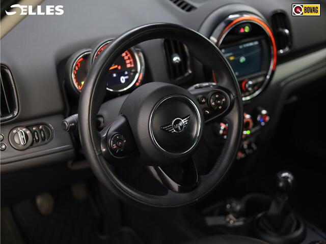 Mini COUNTRYMAN Mini 1.5 Cooper Business Edition | Navigatie | Carplay | Bluetooth | Airco | Cruise Control