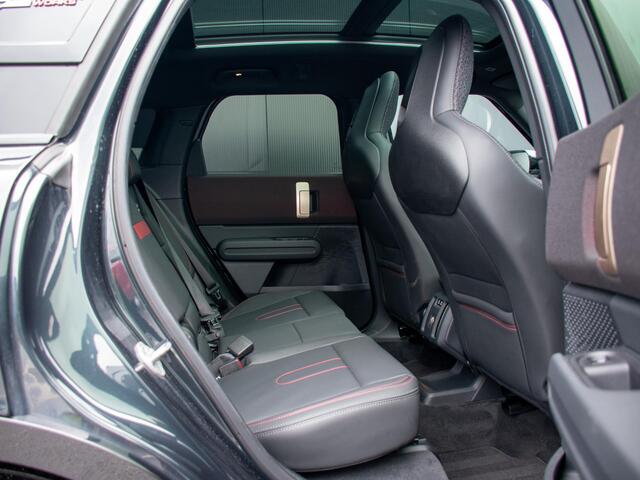 Mini COUNTRYMAN 1.5 C John Cooper Works XL | Schuif-/kantel Pano | Head-Up | Massage | Stuurwiel verwarming | 20" | Harman Kardon | Trekhaak