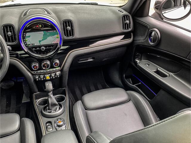 Mini COUNTRYMAN Mini Cooper SE ALL4 Chili 224PK Hybrid | PANO | LEDER | SFEERVERLICHTING | SFEERVERLICHTING | STOELVERWARMING |