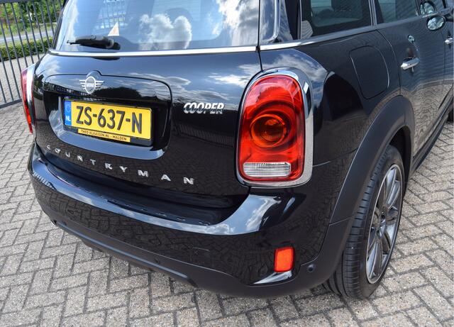 Mini COUNTRYMAN Mini 1.5 Cooper Chili Automaat Panoramadak